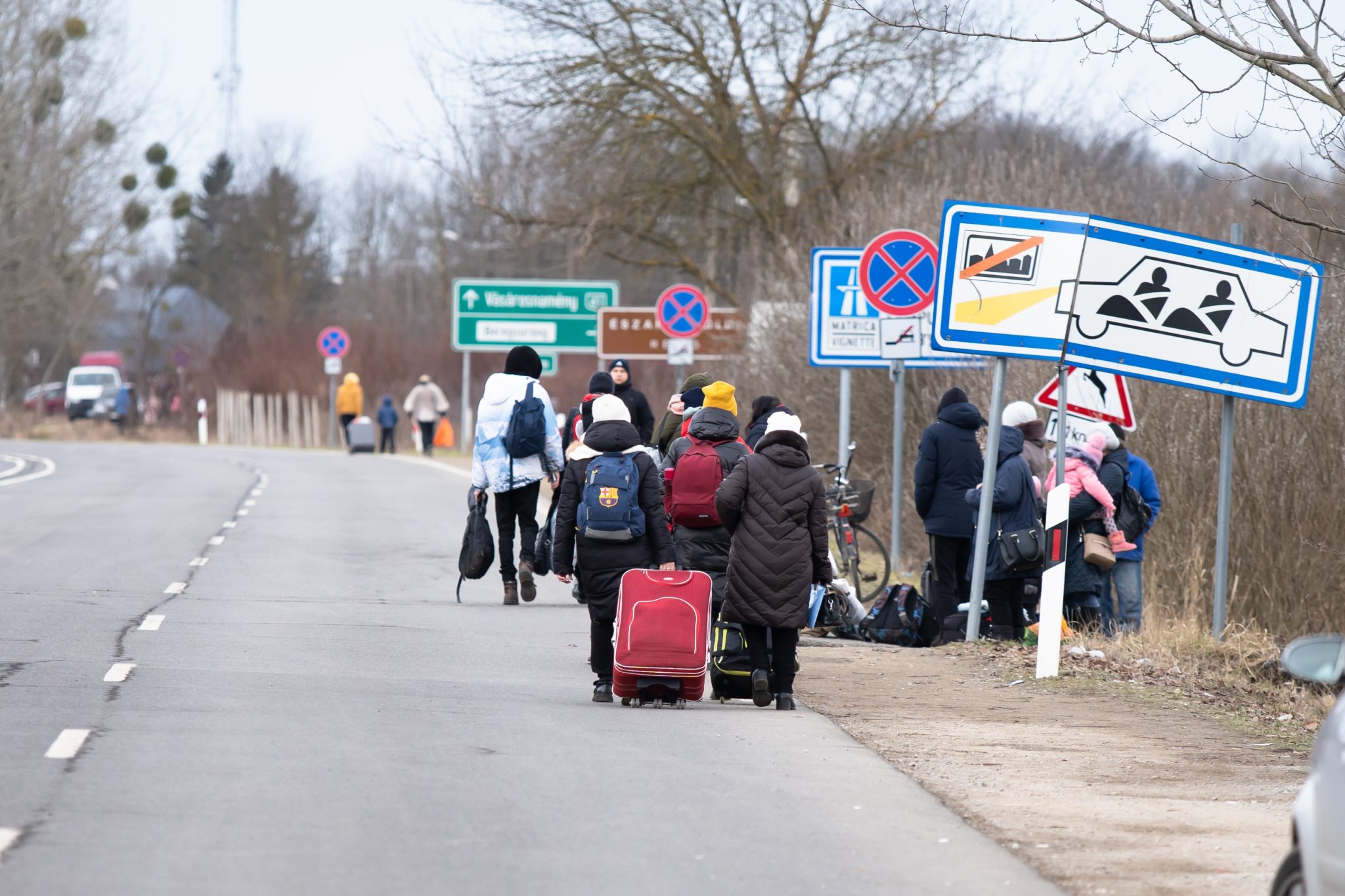 People fleeing war in Ukraine Addressing SRHR Concerns in Ukraine Humanitarian Response