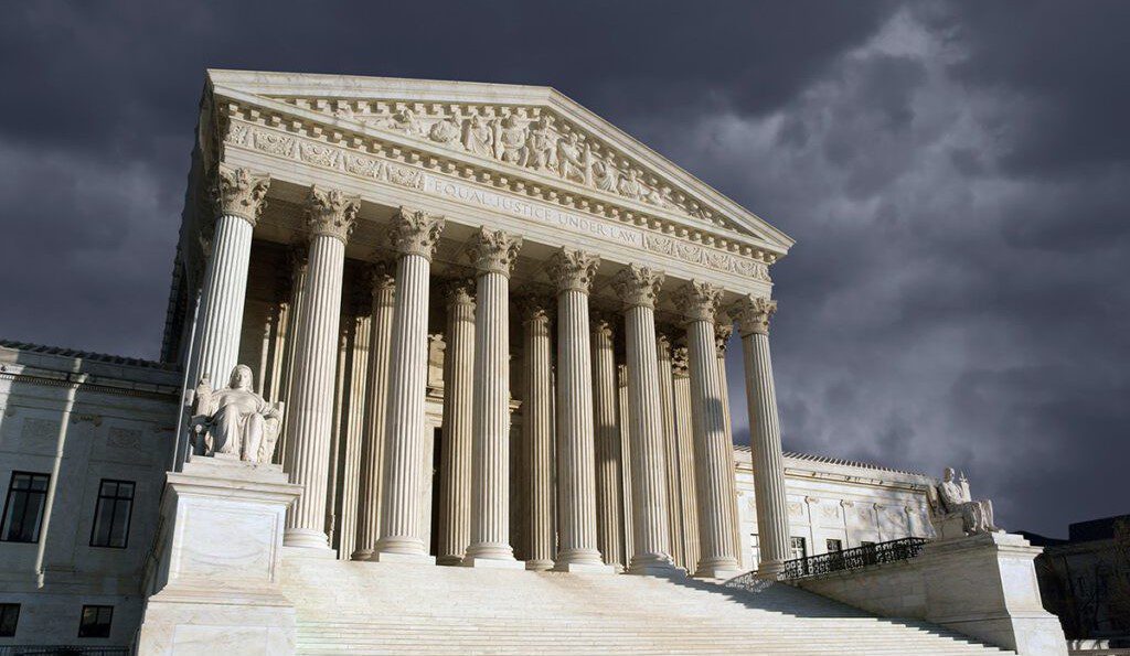 U.S. Supreme Court Refuses to Say Whether Hospitals Must Provide Emergency Abortion Care